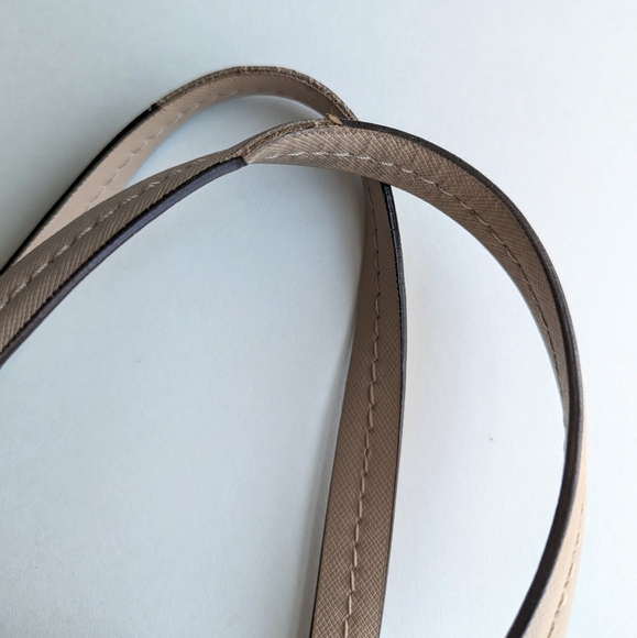 Coach Genuine Leather Cora Dome Satchel Top Handle Zippered Taupe Beige - Picture 11 of 15